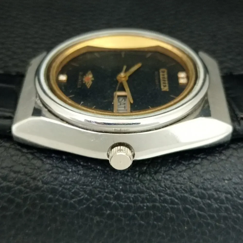 Vintage 1989 Citizen Automatic Mens Silver Watch W/daydate & Gold accents